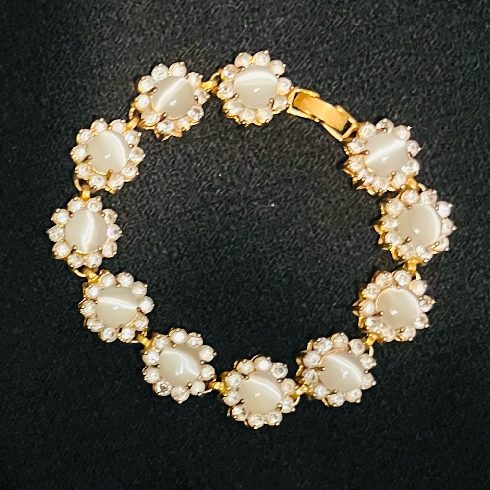 Vintage Cat Eye Gold-Tone Tennis Bracelet Moonstone-Cabochons Crystal Rhinestone
